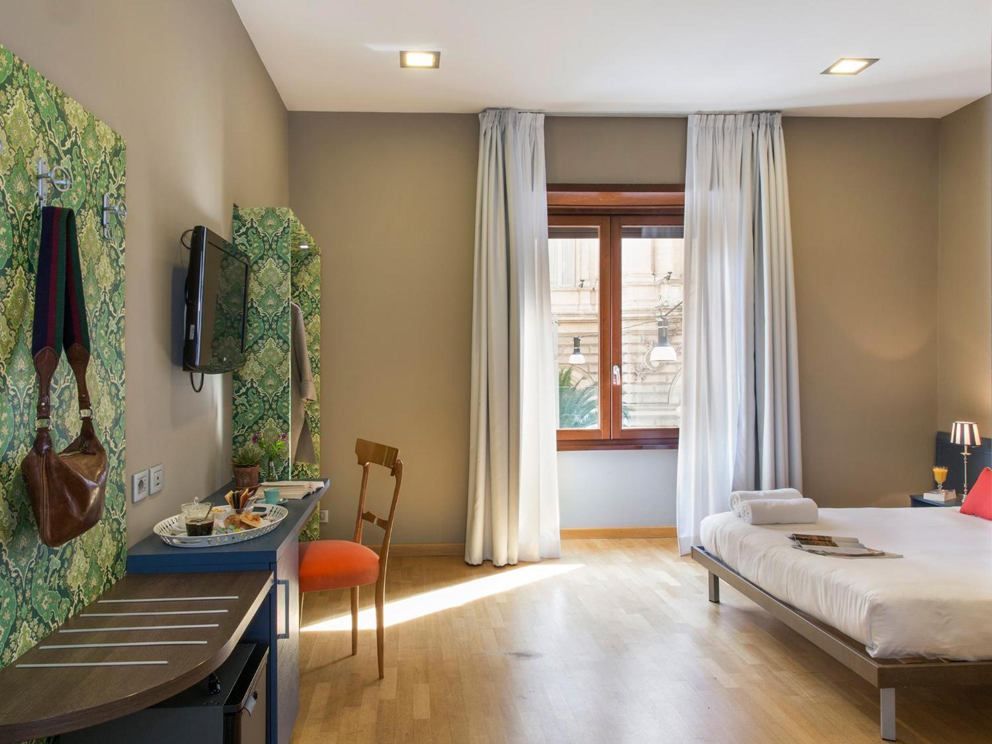 Monti First Hotel Roma Ngoại thất bức ảnh