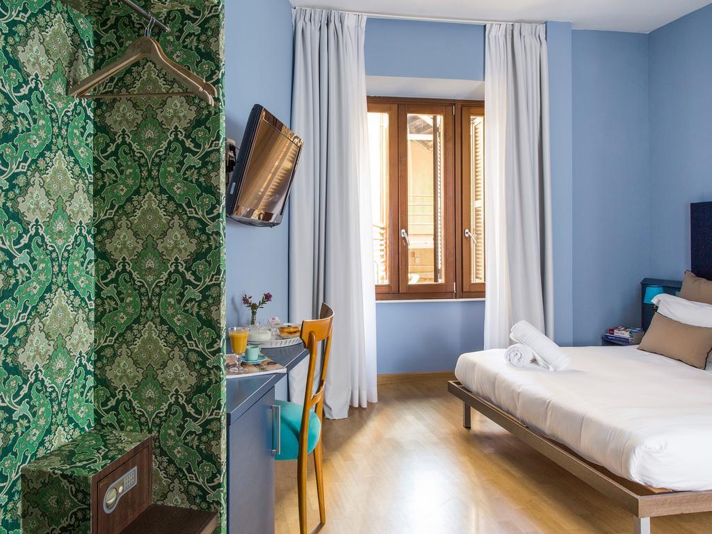 Monti First Hotel Roma Ngoại thất bức ảnh