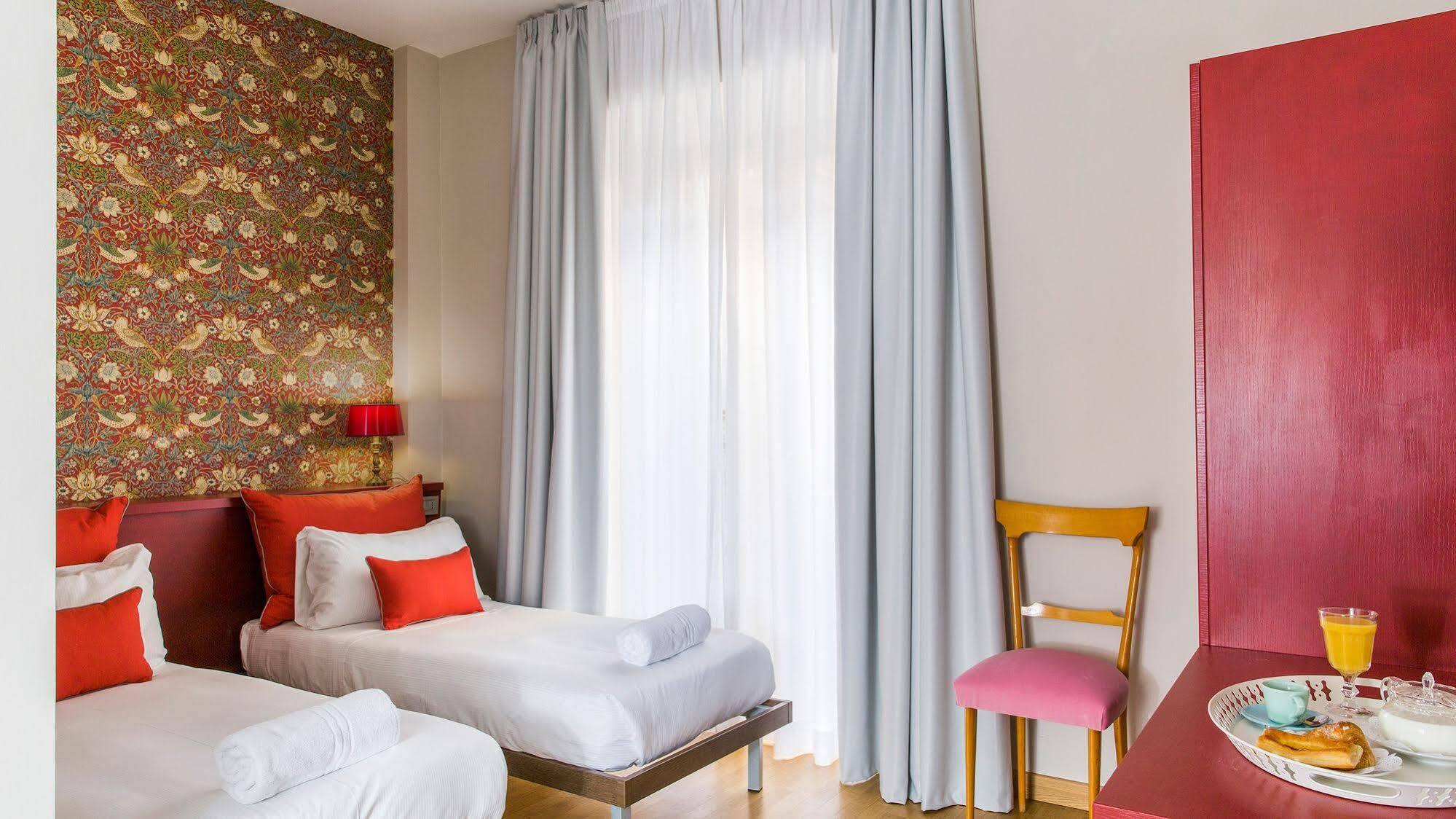 Monti First Hotel Roma Ngoại thất bức ảnh